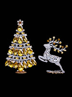christmas-tree-with-yellow-crystals-and-reindeer