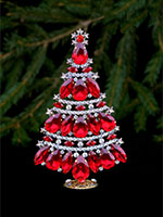 meticulous christmas tree red