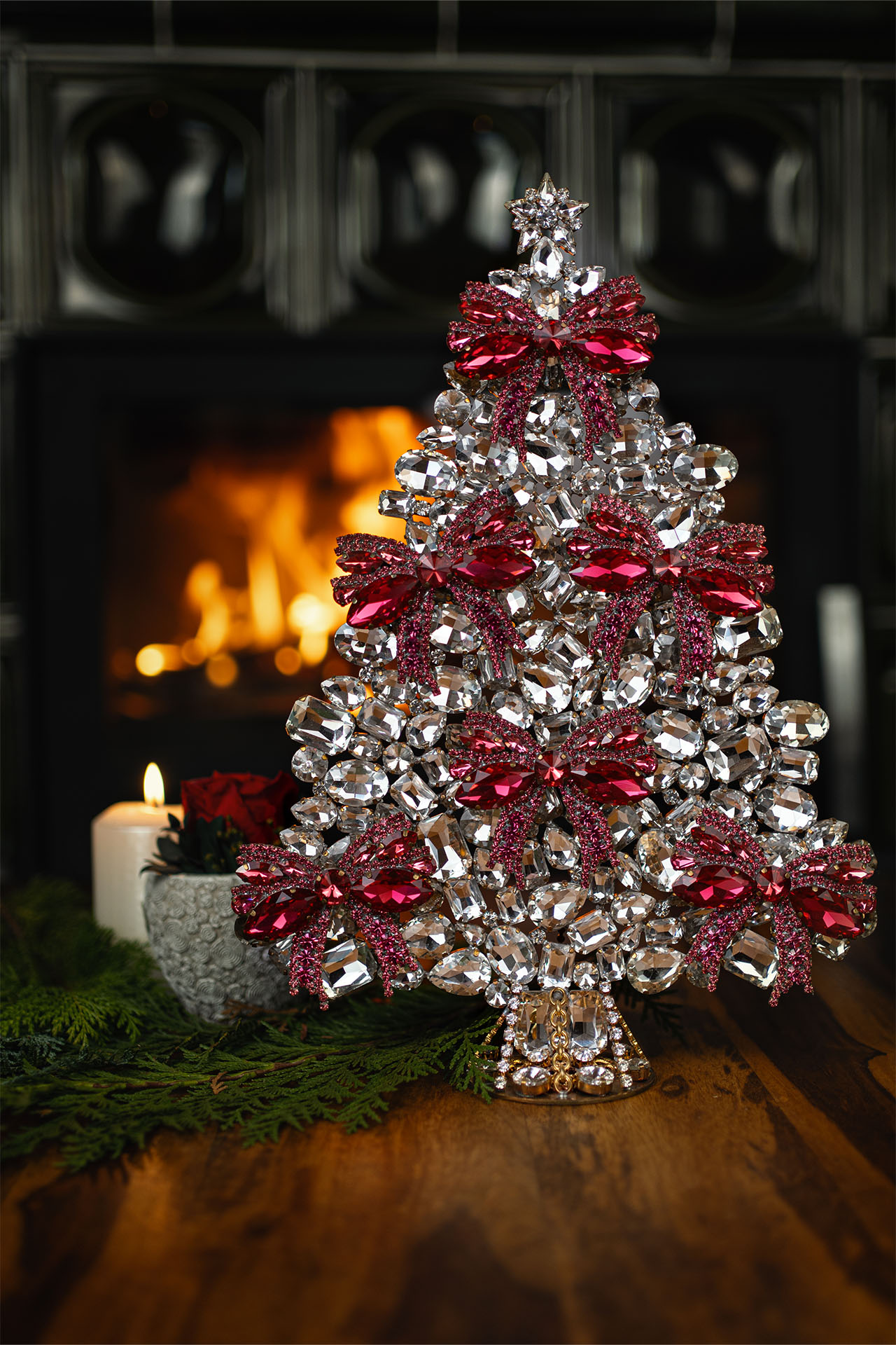 Czech Christmas tree with ribbon handmade from pink rhinestones